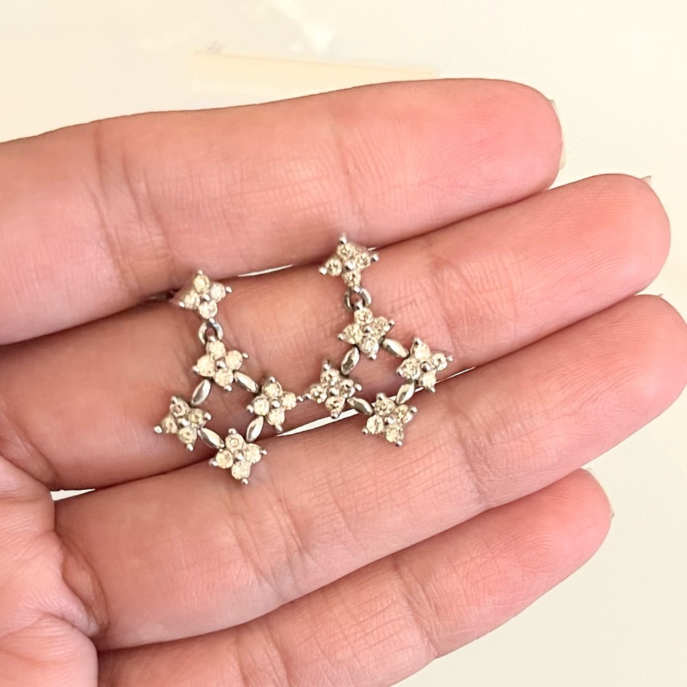 Elegant Solid 14k White Gold Real Diamonds Small Clover Hanging Needed Screwback